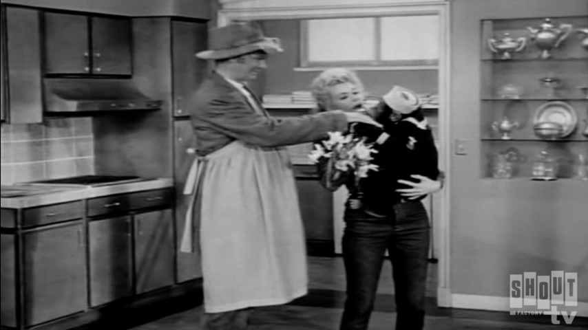 The Beverly Hillbillies: S2 E15 - A Man For Elly