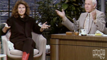 The Johnny Carson Show: Hollywood Icons Of The '60s - Raquel Welch (11/21/80)