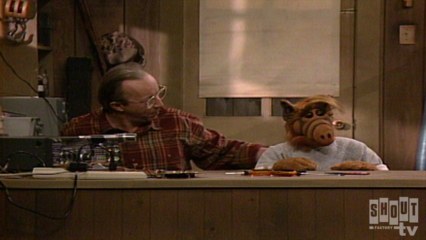 ALF: S3 E17 - Standing in the Shadows of Love