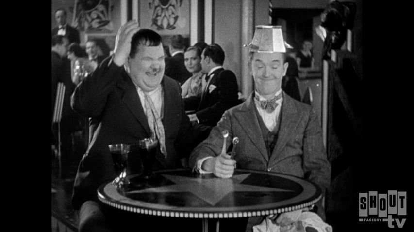 The Laurel & Hardy Show: Blotto