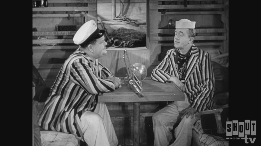 The Laurel & Hardy Show: Saps At Sea